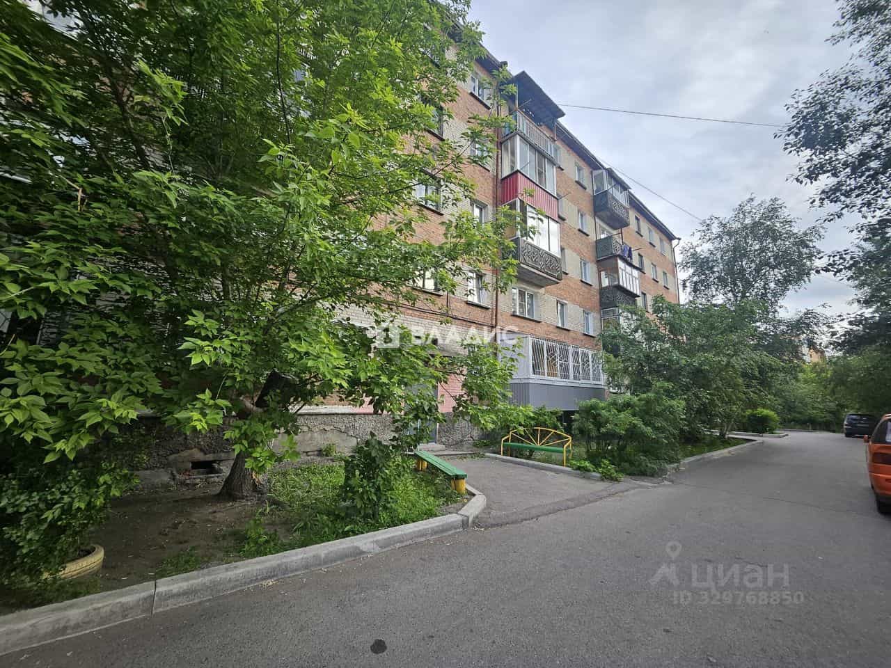 Россия, Республика Бурятия, Улан-Удэ, улица Фрунзе, 13, фото 16