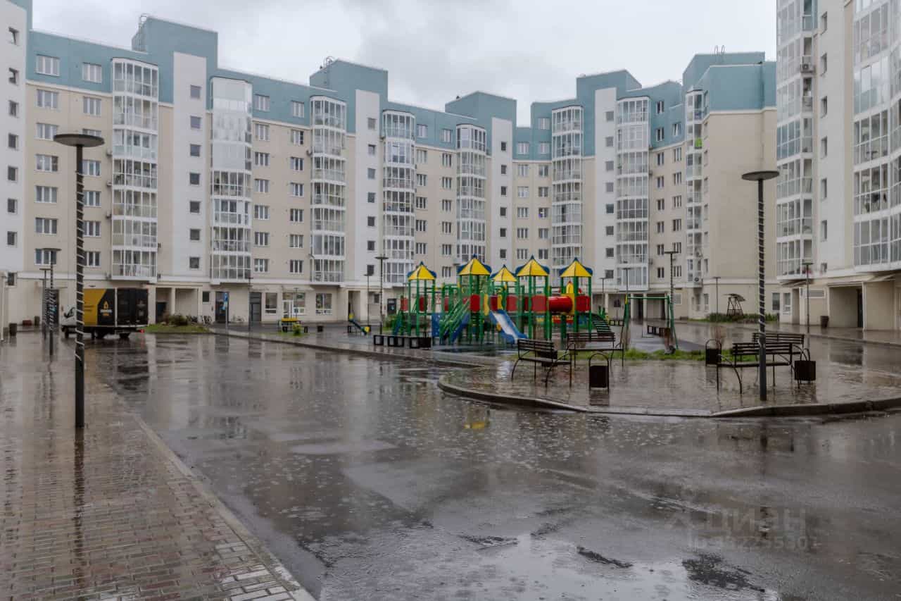 Россия, Красноярск, улица Петра Ломако, 16, фото 42
