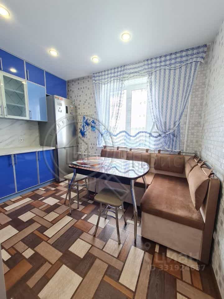 Россия, Курск, проспект Вячеслава Клыкова, 85, фото 7