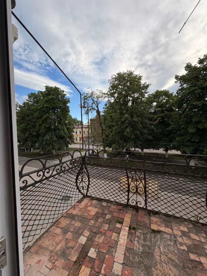 Россия, Республика Северная Осетия — Алания, Владикавказ, проспект Мира, 52
