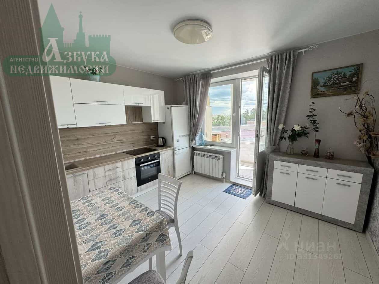 Россия, Смоленск, улица Генерала Трошева, 8