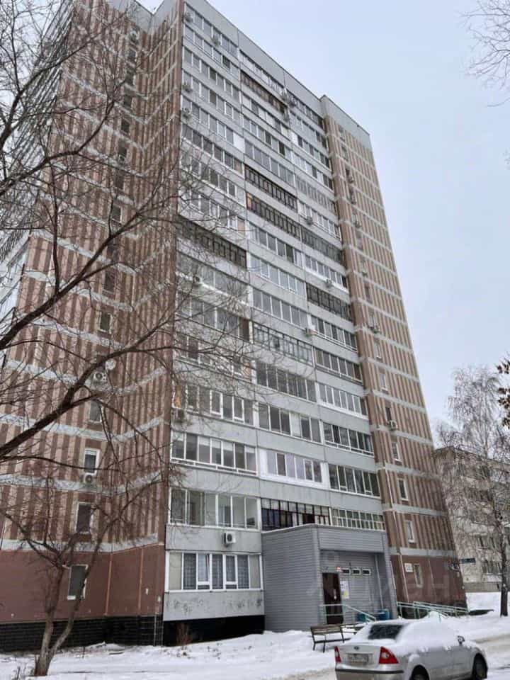 Россия, Республика Татарстан (Татарстан), Набережные Челны, 56-й комплекс, Молодёжный бульвар, 1, фото 3