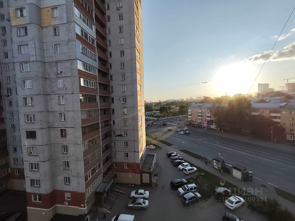 Россия, Новосибирск, улица Немировича-Данченко, 120/3, фото 23