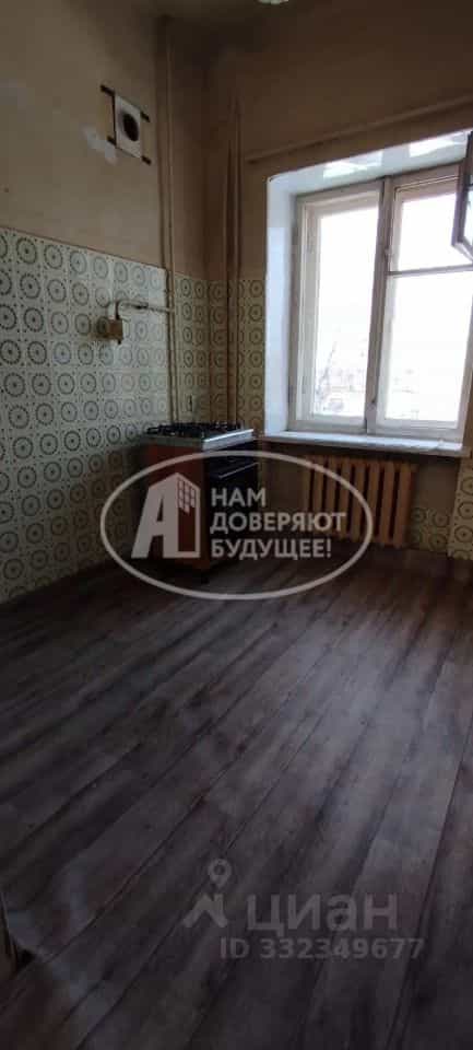 Россия, Пермский край, Чусовой, улица Челюскинцев, 10, фото 9