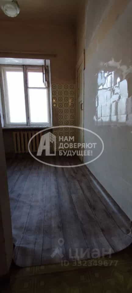 Россия, Пермский край, Чусовой, улица Челюскинцев, 10, фото 11