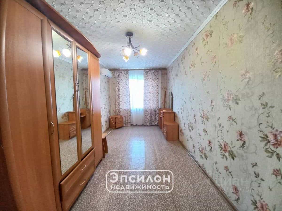 Россия, Курск, улица Серёгина, 18Б, фото 3