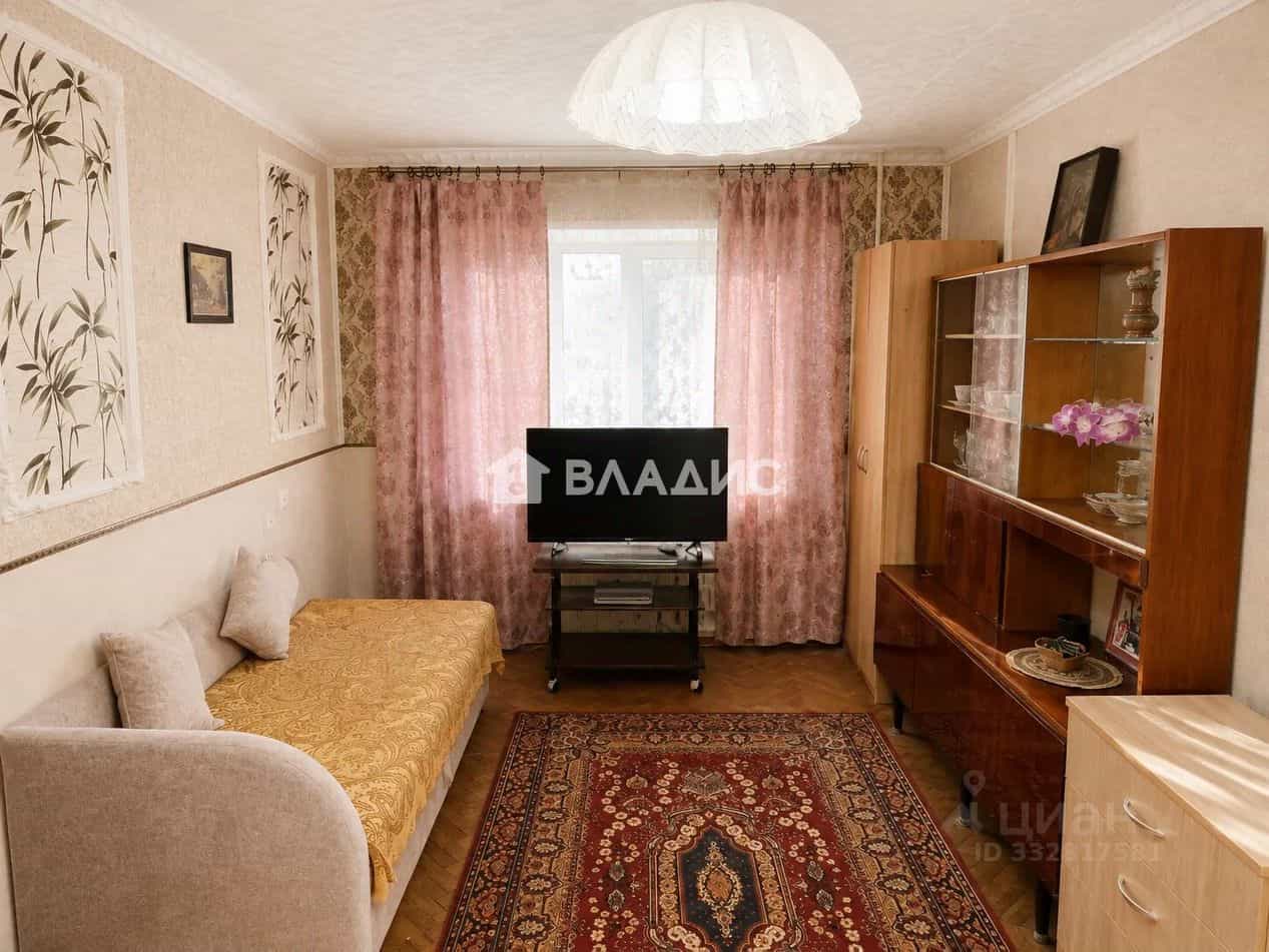 Россия, Белгород, улица Николая Чумичова, 24Б, фото 2