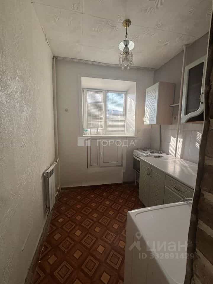 Россия, Алтайский край, Барнаул, улица Георгия Исакова, 216, фото 6