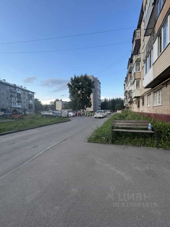 Россия, Алтайский край, Барнаул, улица Георгия Исакова, 216, фото 13