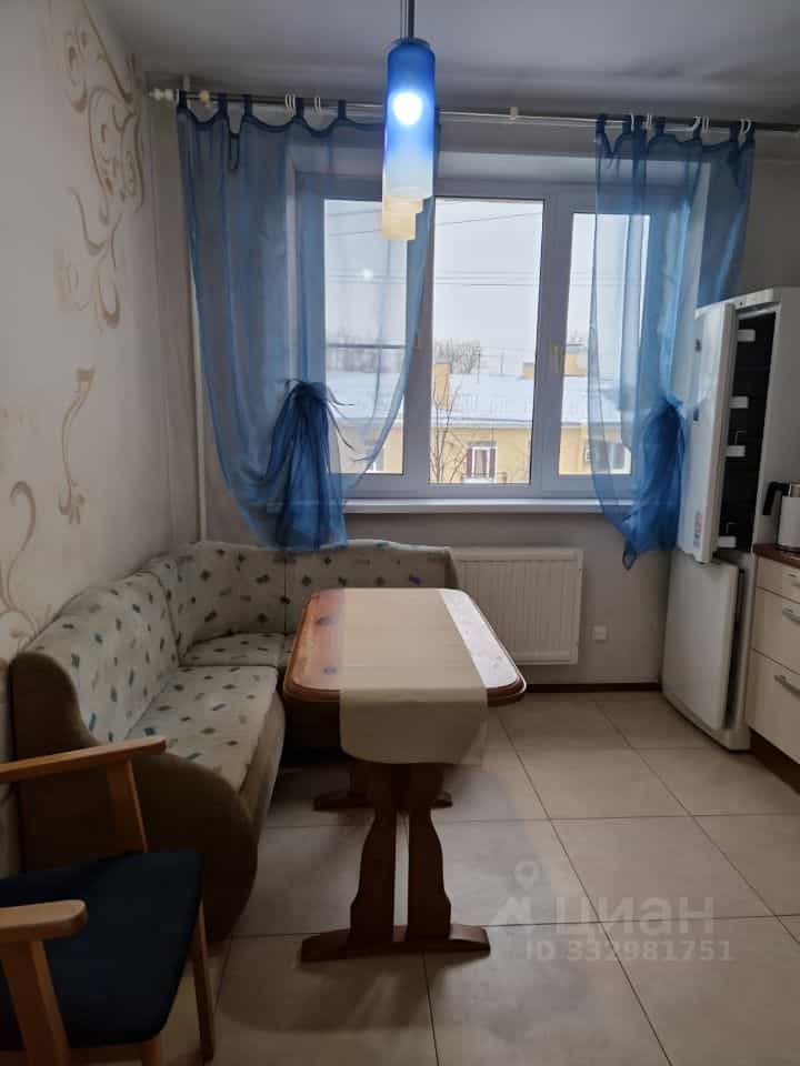Россия, Санкт-Петербург, 21-я линия Васильевского острова, 16к3, фото 4