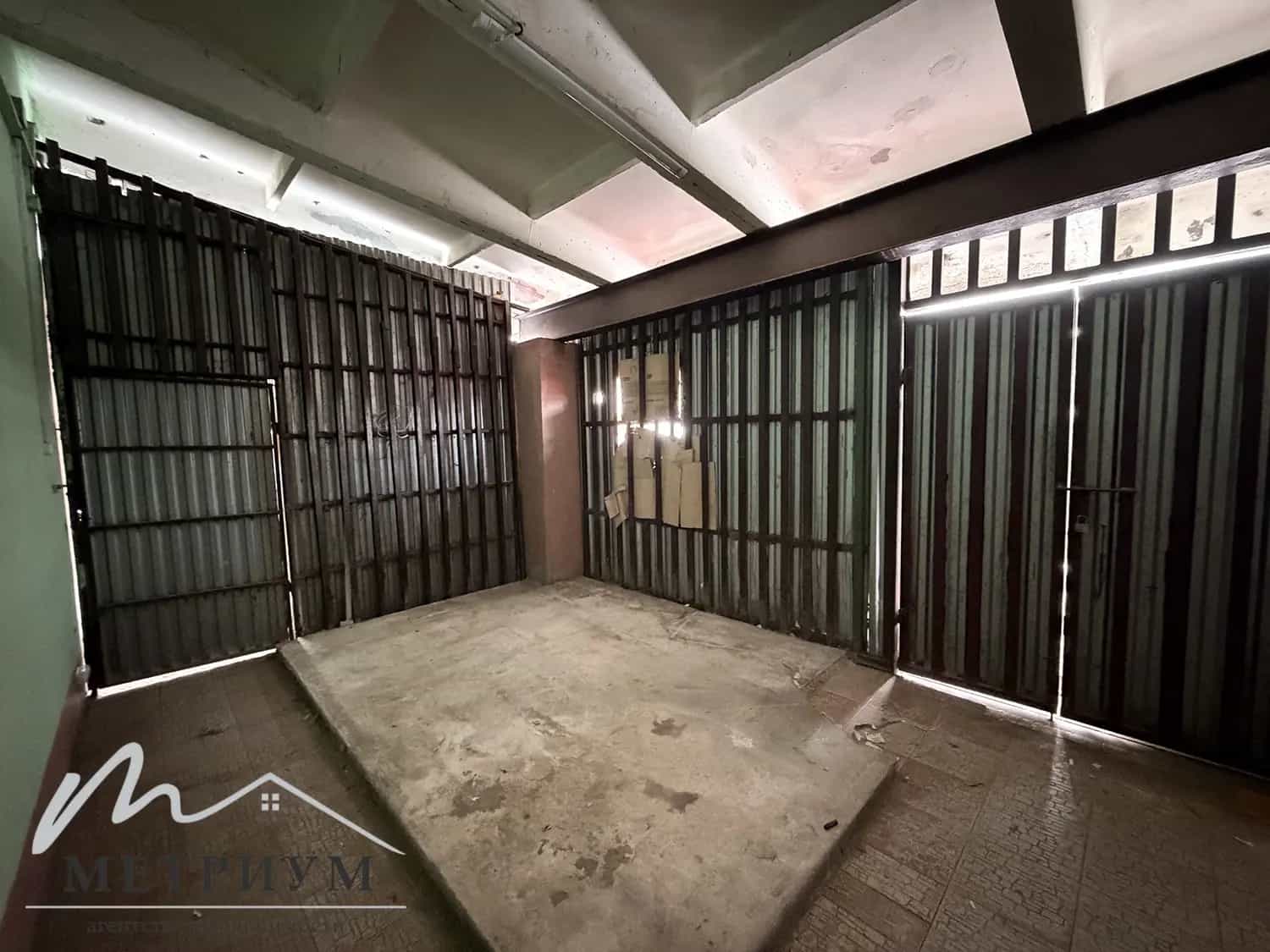 Беларусь, Брестская область, Барановичи, улица Притыцкого, 77, фото 9
