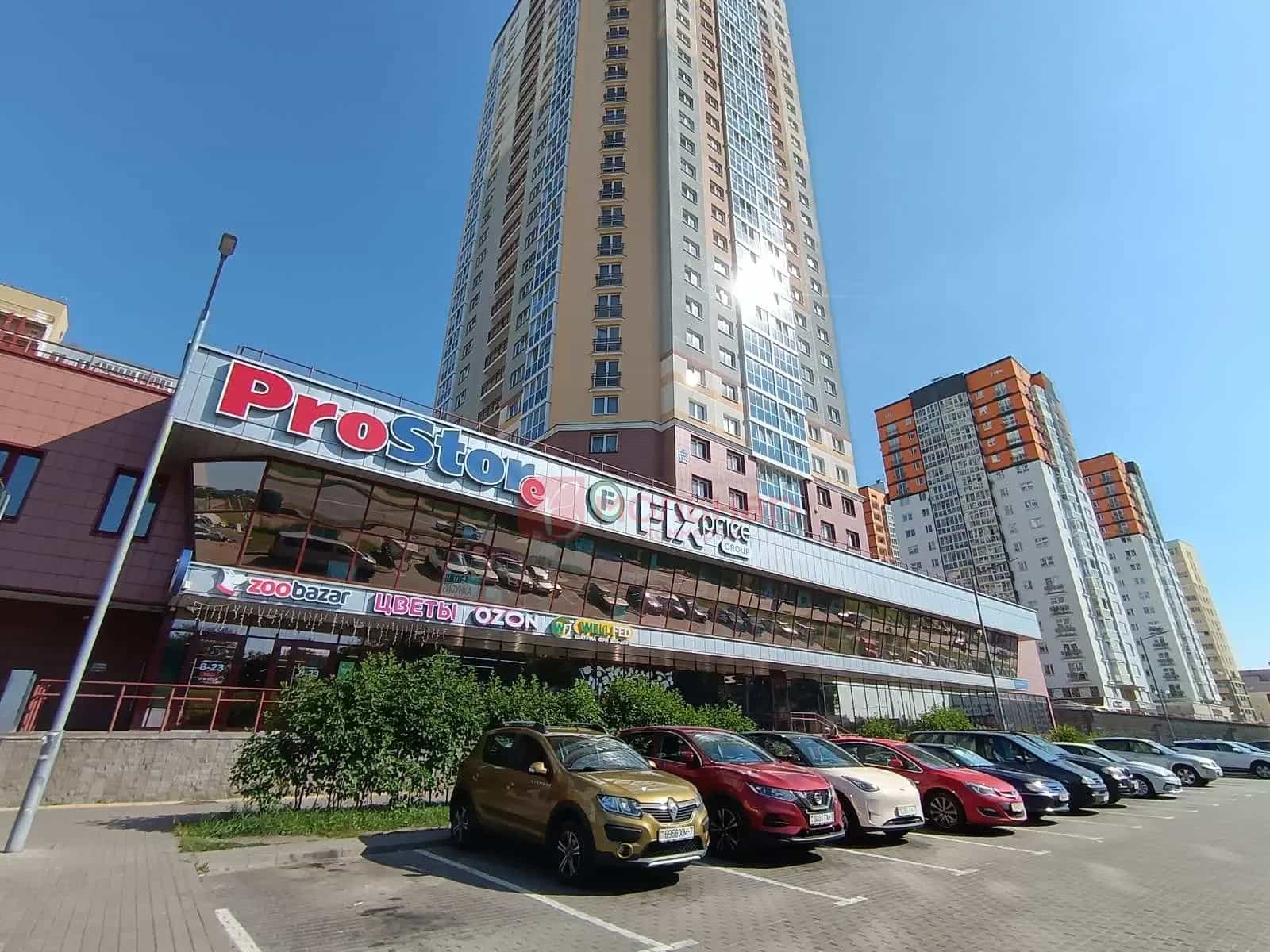 Беларусь, Минск, улица Максима Богдановича, 132