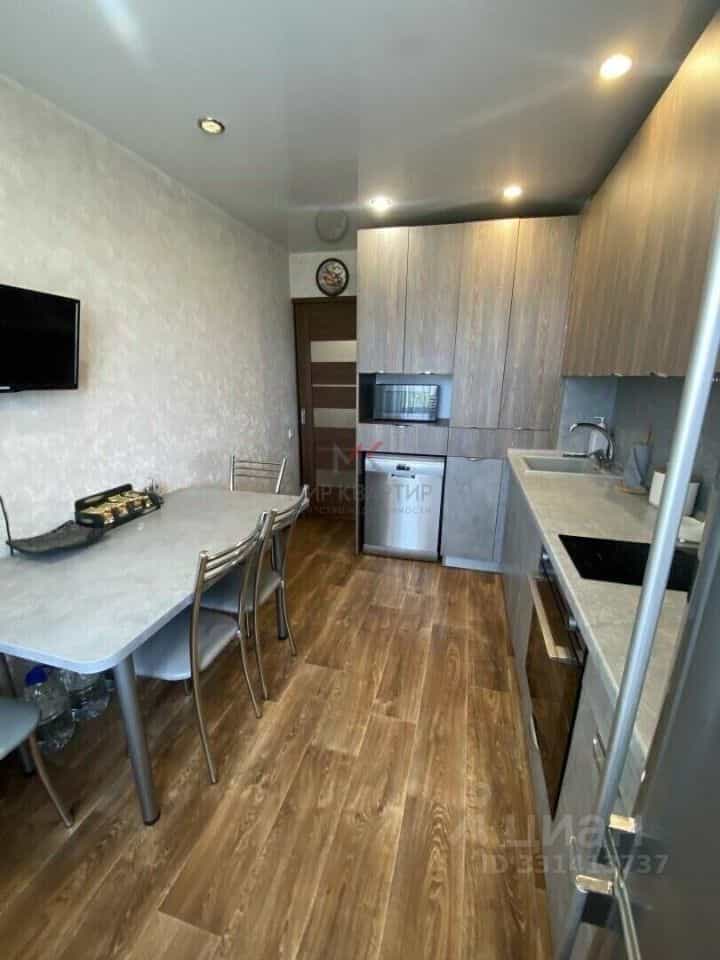 Россия, Республика Тыва, Кызыл, улица Калинина, 24Б, фото 8