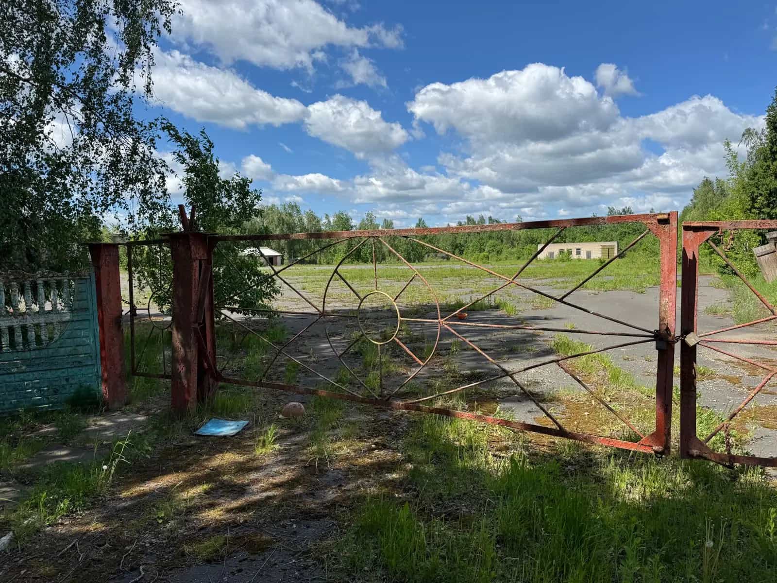 Беларусь, Могилёвская область, Костюковичи, улица Бахарева, 11Ак4, фото 13