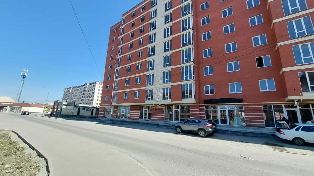 Россия, Республика Северная Осетия — Алания, Владикавказ, улица Курсантов-Кировцев, 27А, фото 9