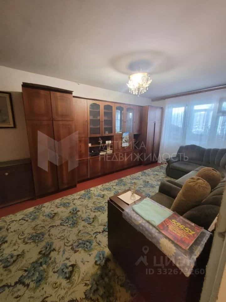 Россия, Ямало-Ненецкий автономный округ, Ноябрьск, Киевская улица, 18, фото 10