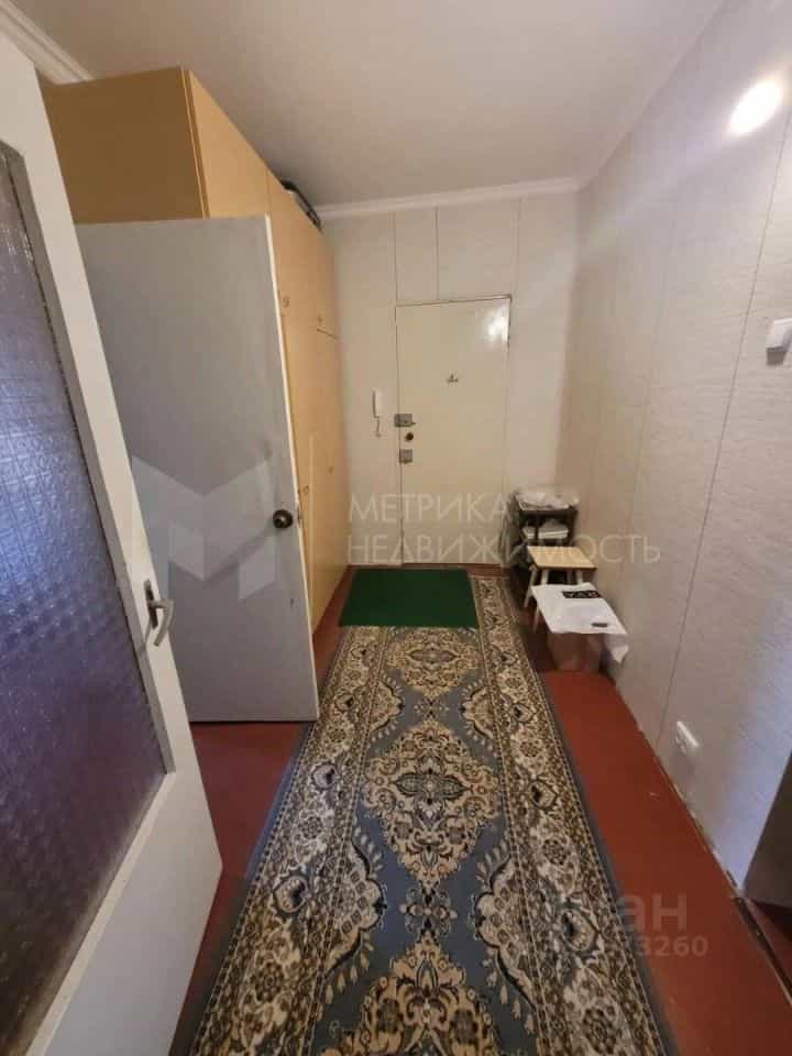 Россия, Ямало-Ненецкий автономный округ, Ноябрьск, Киевская улица, 18, фото 16