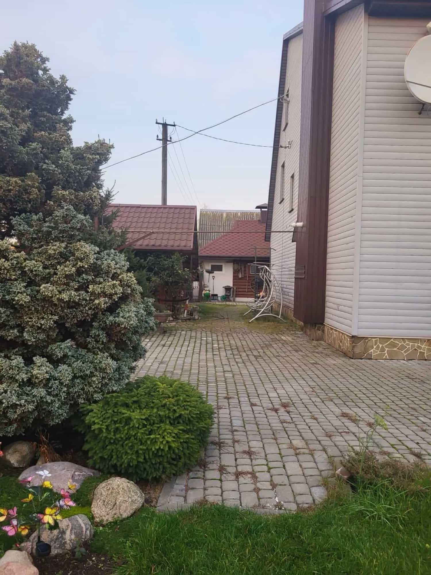 Беларусь, Брестская область, Барановичи, 3-й Русиновский переулок, 19