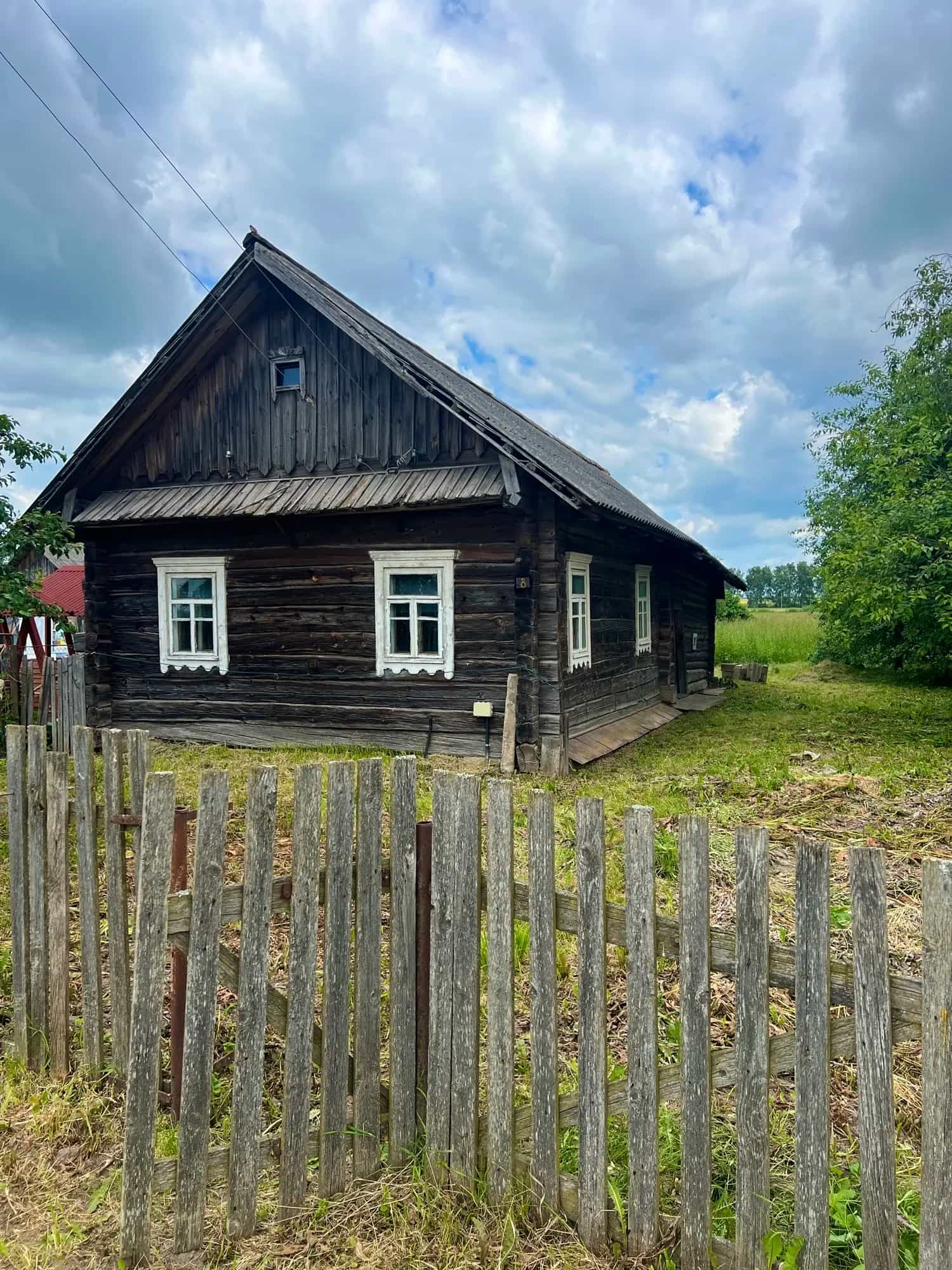Беларусь, Минская область, Слуцкий район, Беличский сельсовет, деревня Целевичи, Заречная улица, 14