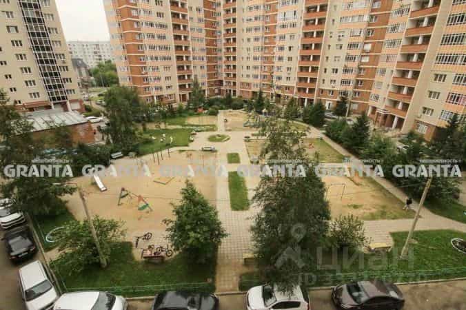 Россия, Красноярск, микрорайон Северный, улица Мате Залки, 11А, фото 16