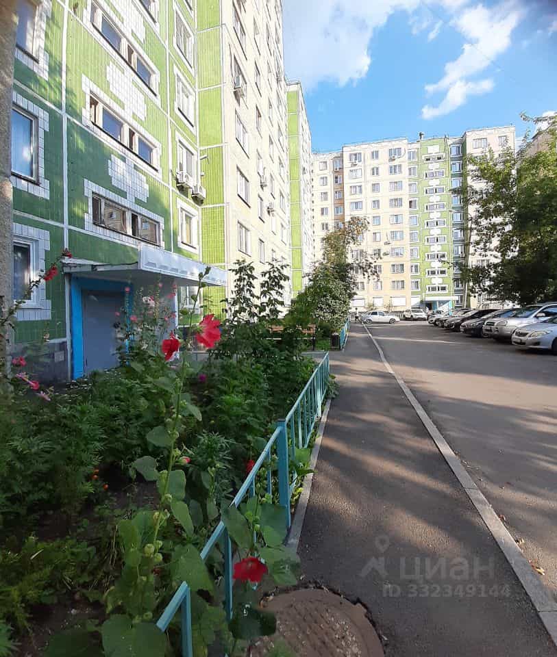 Россия, Челябинск, улица 40-летия Победы, 10, фото 16