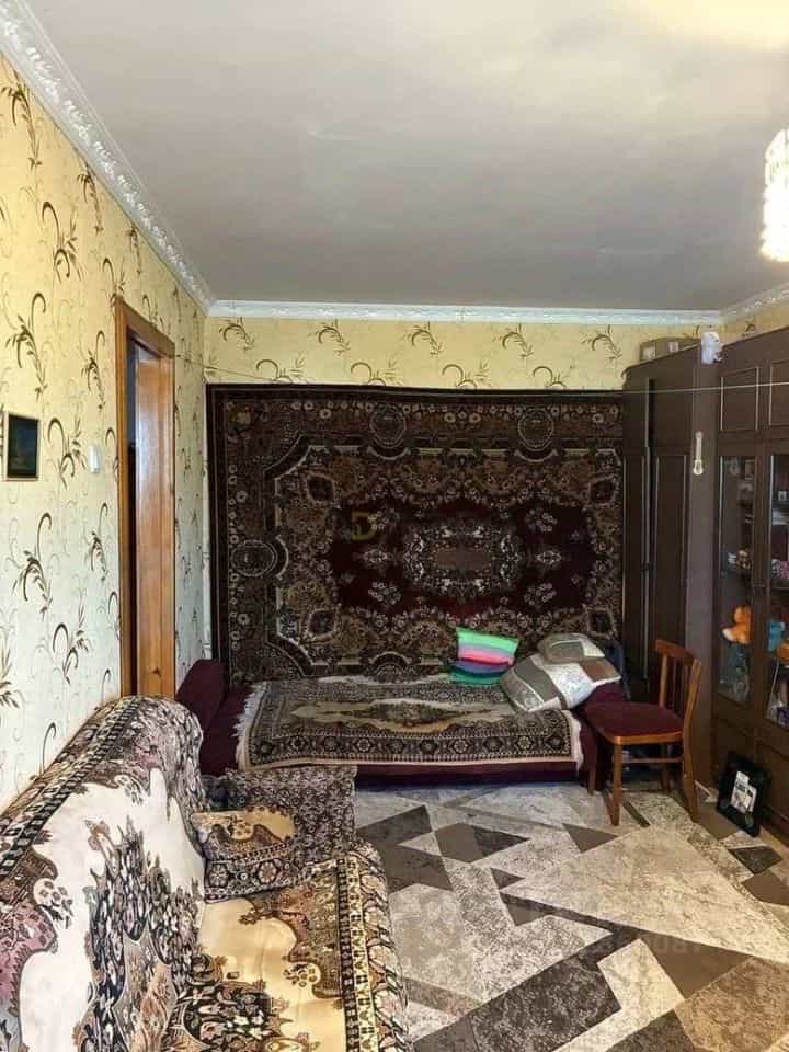 Россия, Алтайский край, Барнаул, микрорайон Докучаево, улица Шукшина, 12, фото 3