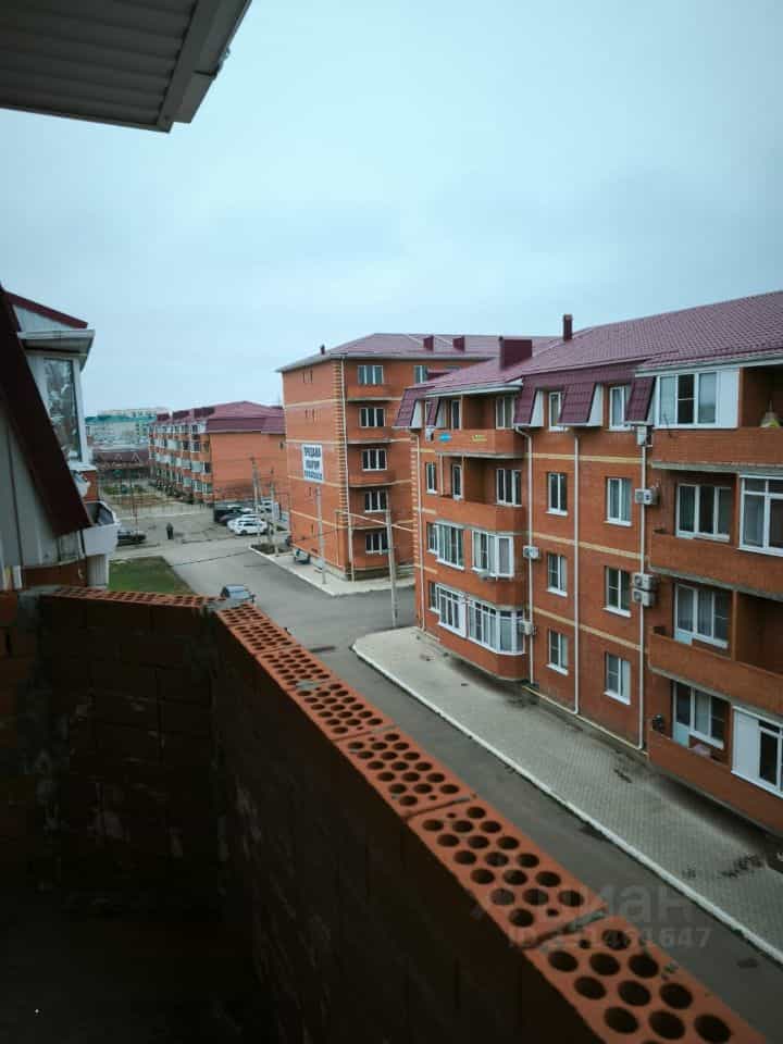 Россия, Республика Адыгея (Адыгея), Тахтамукайский район, посёлок городского типа Яблоновский, улица Гагарина, 155