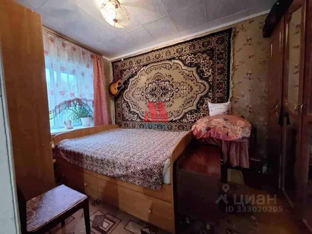 Россия, Ивановская область, посёлок Лежнево, Октябрьская улица, 65А, фото 4