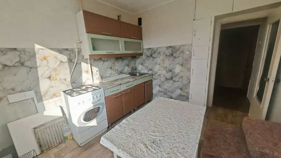 Беларусь, Минская область, Борисов, улица Гагарина, 67, фото 2