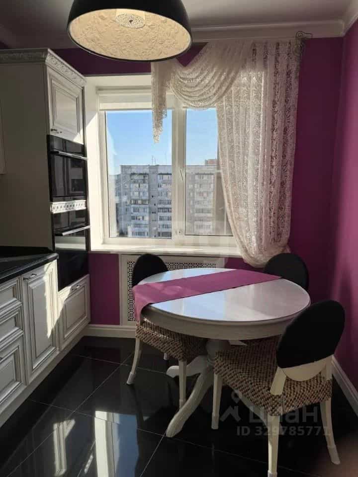 Россия, Республика Марий Эл, Йошкар-Ола, улица Петрова, 10Б, фото 6