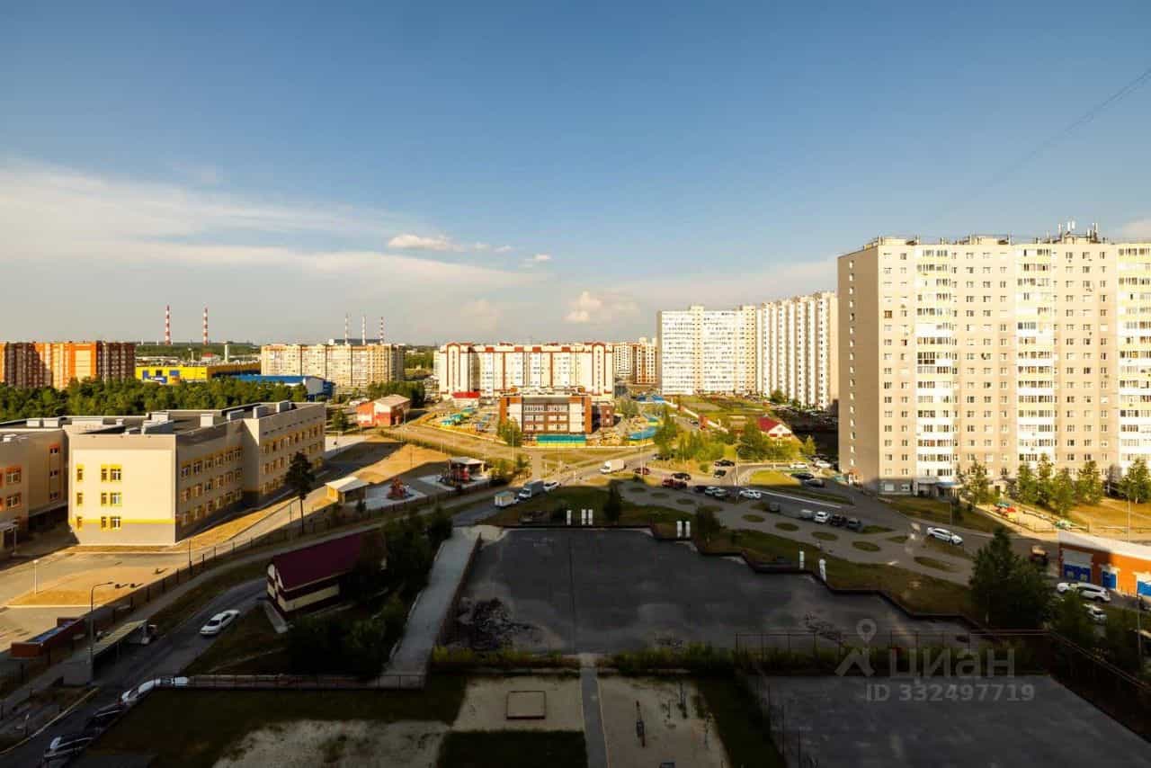 Россия, Ханты-Мансийский автономный округ — Югра, Сургут, улица Иосифа Каролинского, 16, фото 8