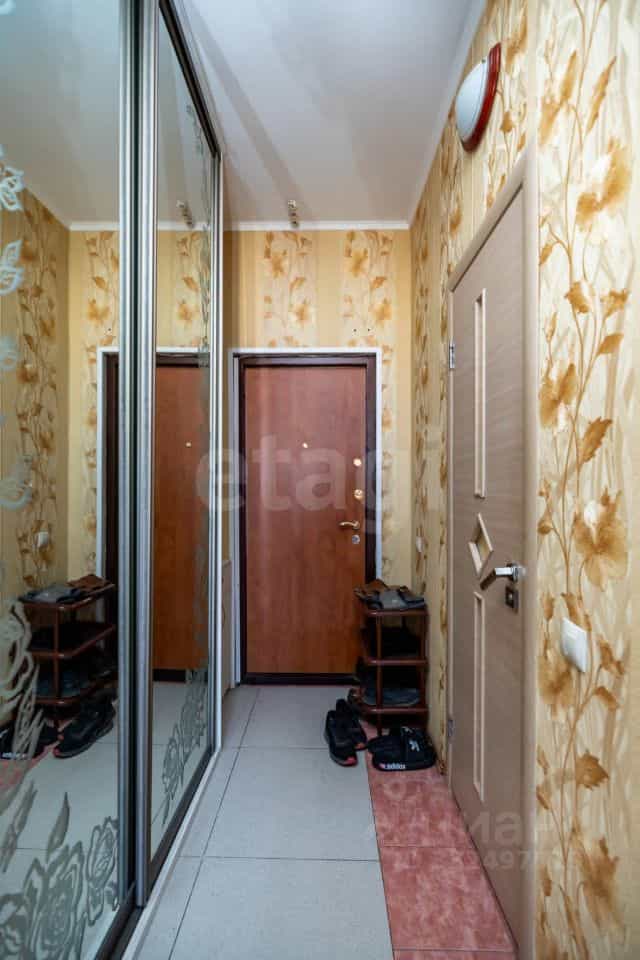Россия, Ханты-Мансийский автономный округ — Югра, Сургут, улица Иосифа Каролинского, 16, фото 14