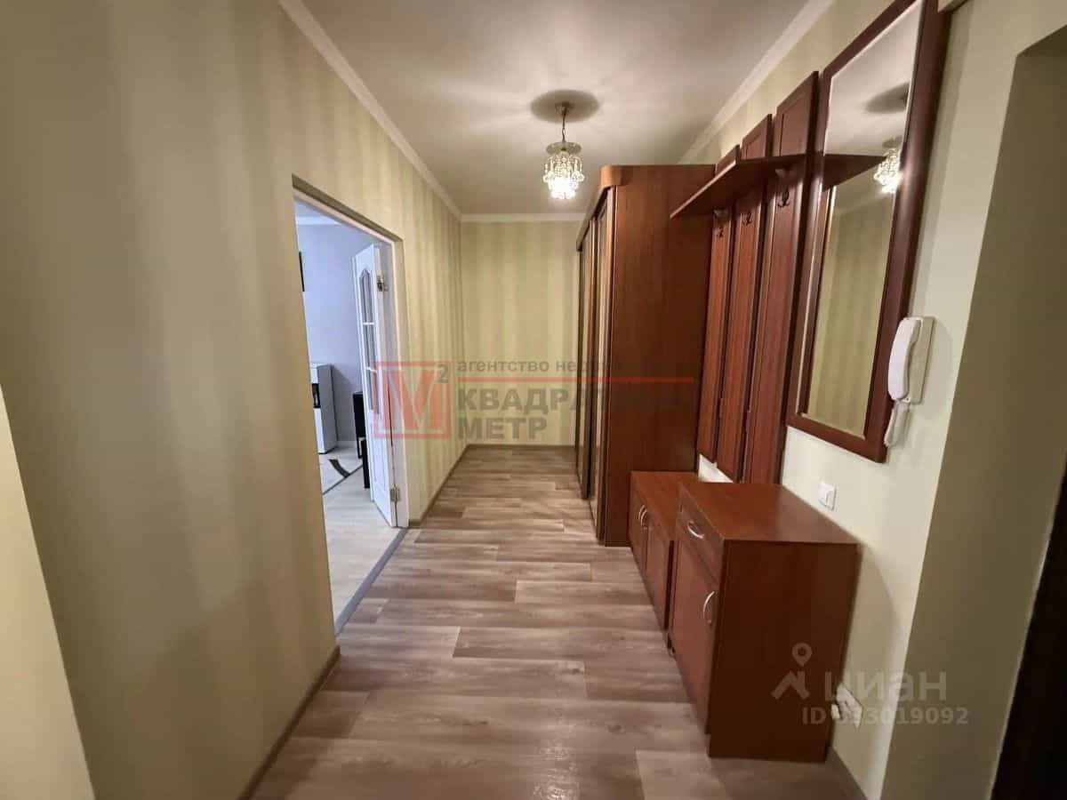 Россия, Белгородская область, Старый Оскол, микрорайон Степной, 5, фото 19