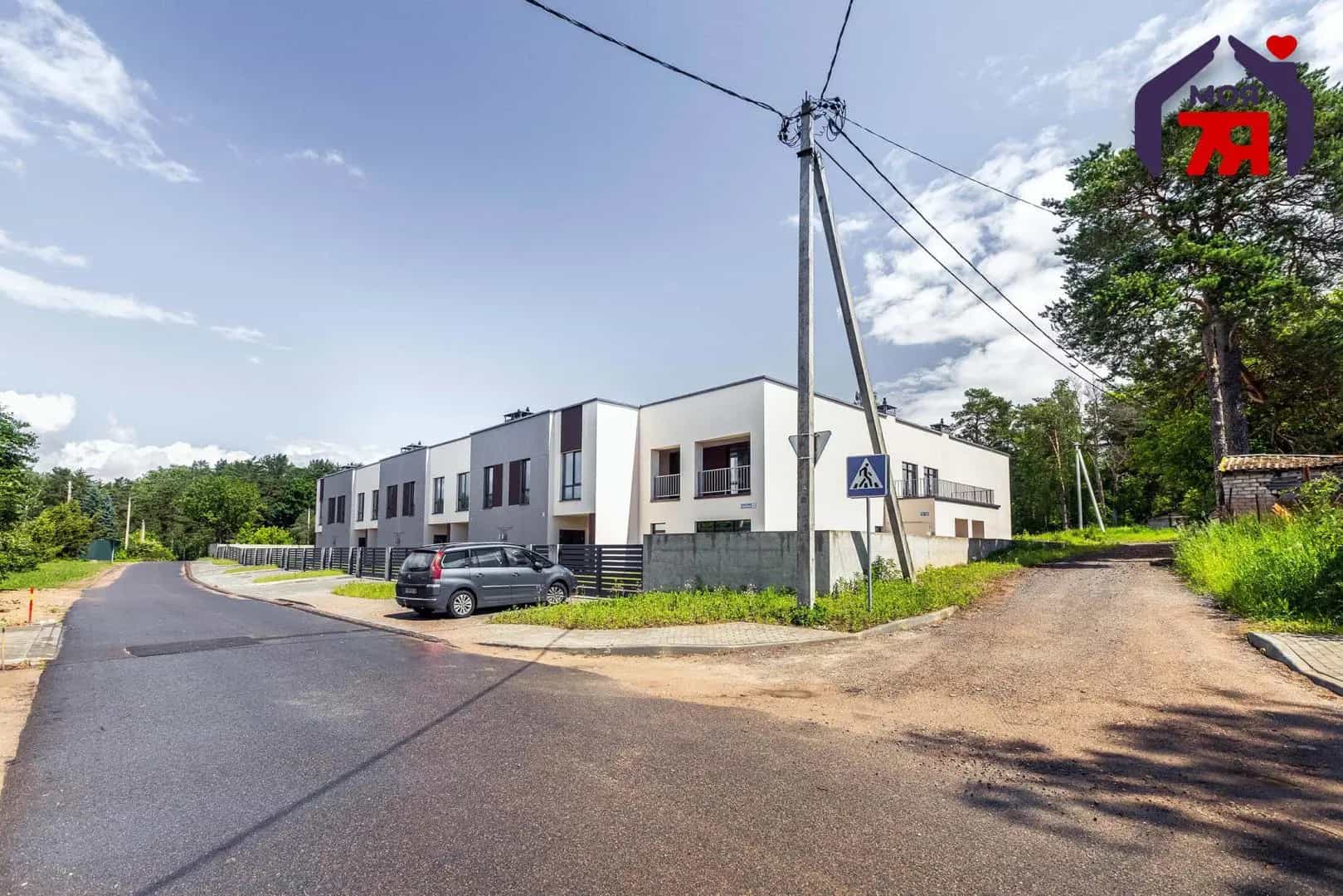Беларусь, Минский район, Ждановичский сельсовет, агрогородок Ратомка, Приозёрная улица, 6, фото 11