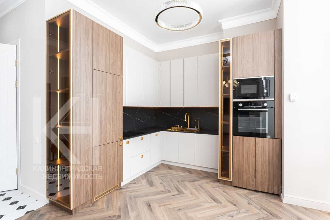 Россия, Калининград, улица Героя России Виталия Мариенко, 8, фото 6