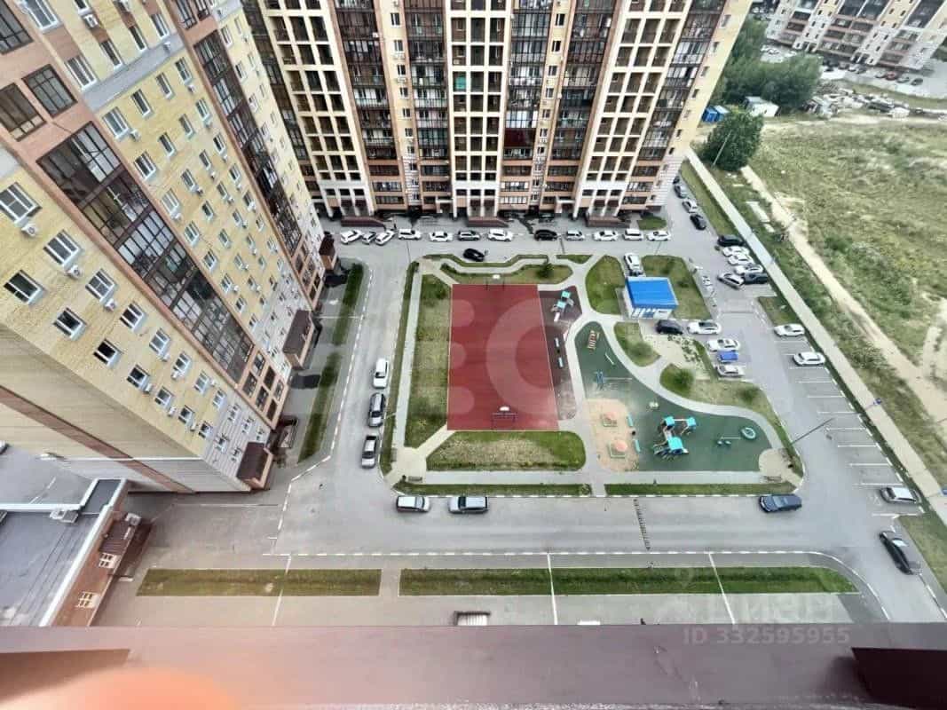 Россия, Омск, улица А.Н. Кабанова, 2, фото 17