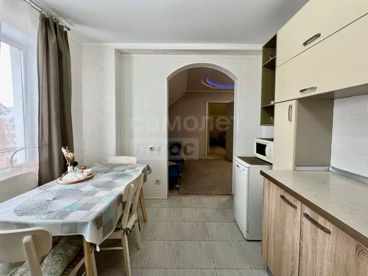 Россия, Оренбург, микрорайон Ростоши, Газпромовская улица, 67, фото 6