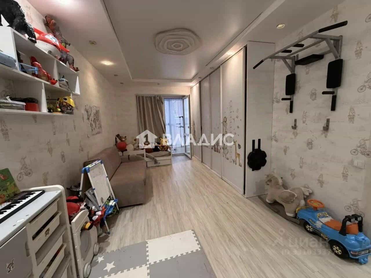 Россия, Приморский край, Уссурийск, улица Сергея Ушакова, 6Б, фото 13