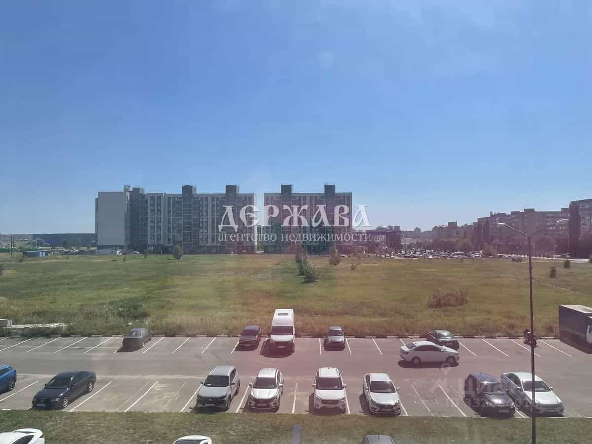 Россия, Белгородская область, Старый Оскол, микрорайон Центральный, 4А, фото 6