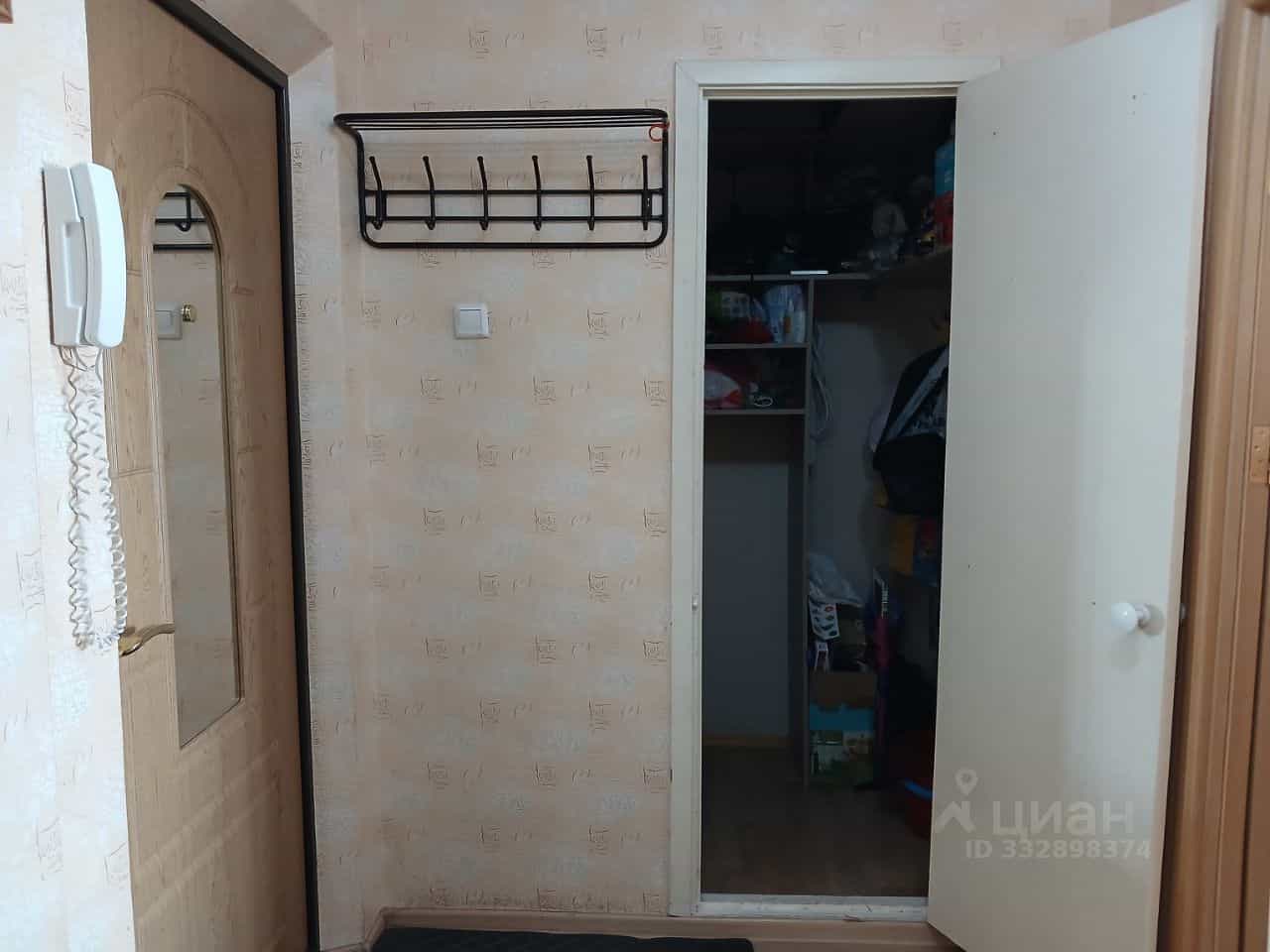 Россия, Свердловская область, Екатеринбург, улица Учителей, 8, фото 5
