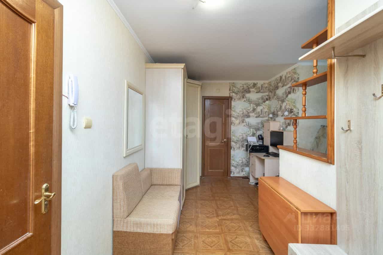 Россия, Тюмень, улица Ватутина, 79, фото 9