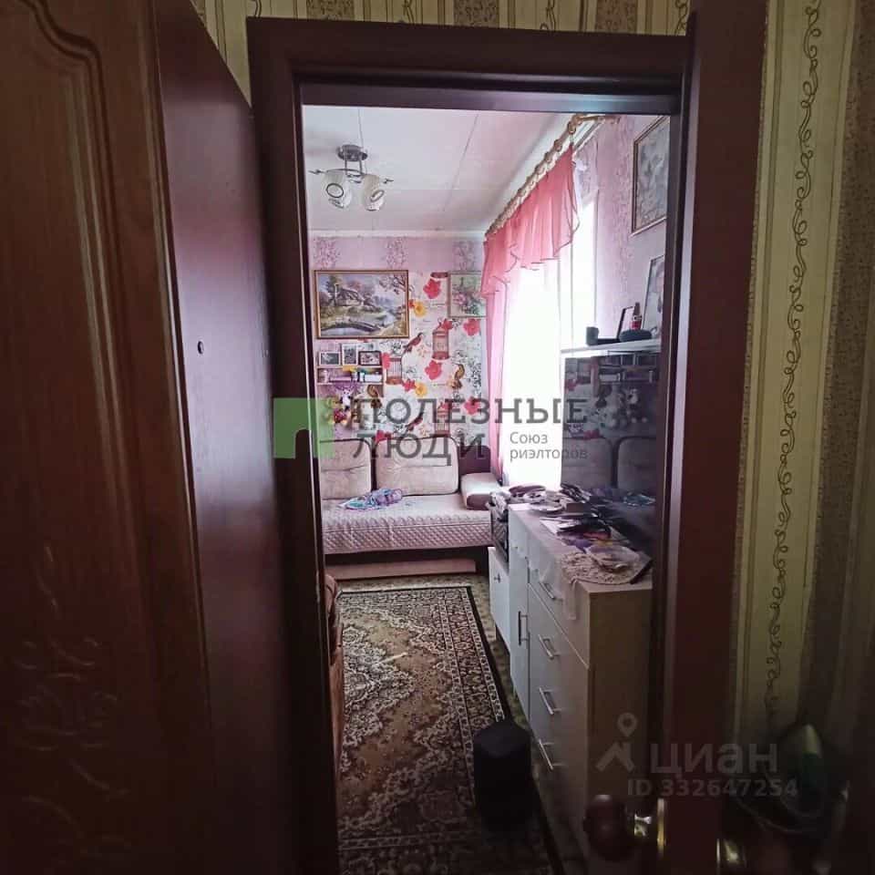Россия, Белгородский муниципальный округ, село Крутой Лог, Октябрьская улица, 2, фото 8