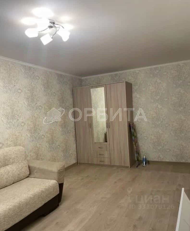 Россия, Тюмень, улица Свердлова, 20, фото 4