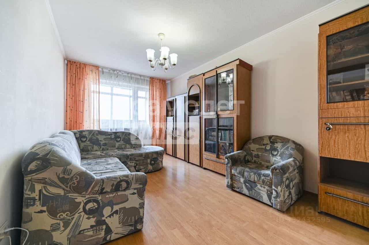 Россия, Алтайский край, Барнаул, улица Сухэ-Батора, 9, фото 5