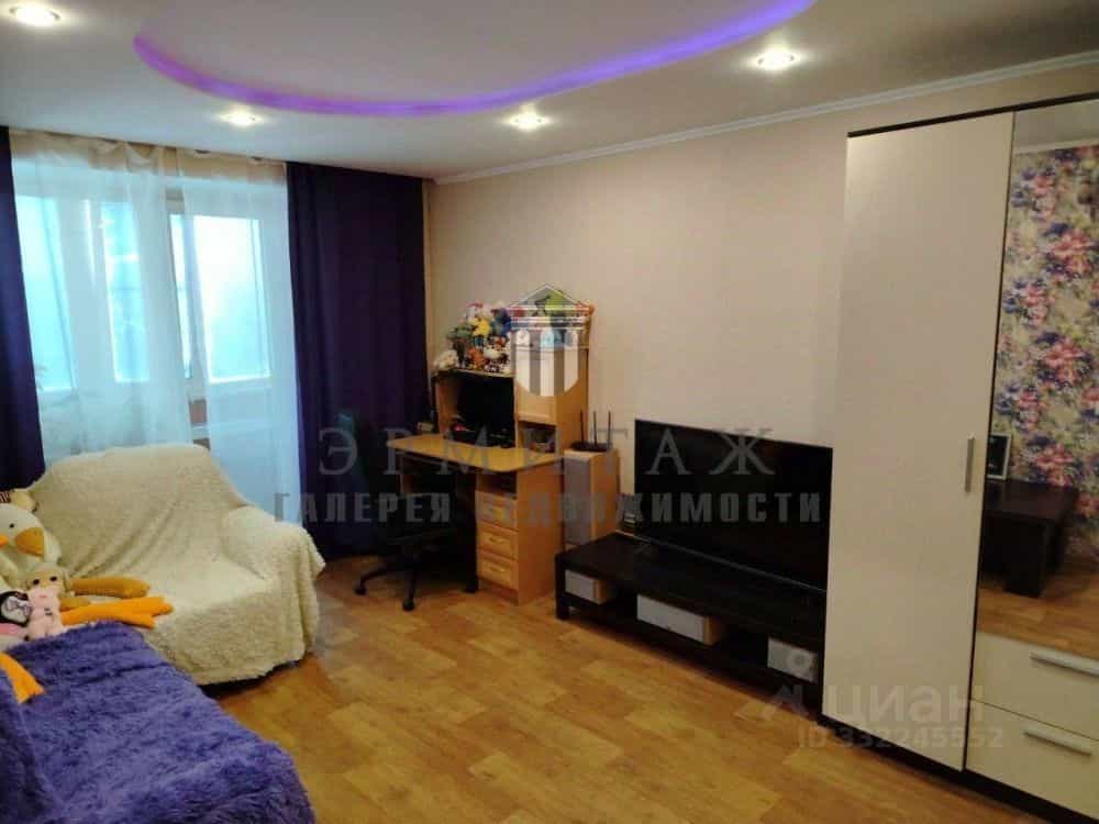 Россия, Владимирская область, Кольчугино, улица 3-го Интернационала, 51, фото 6