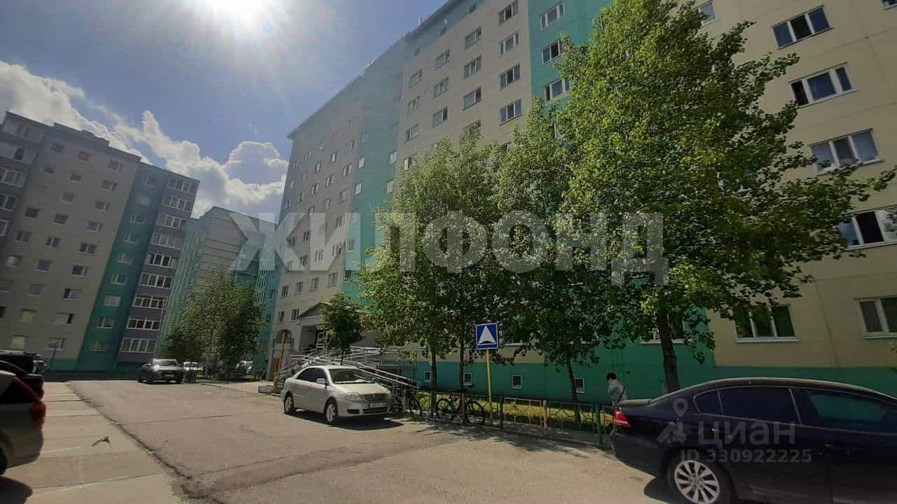 Россия, Ханты-Мансийский автономный округ — Югра, Когалым, улица Мира, 34, фото 15
