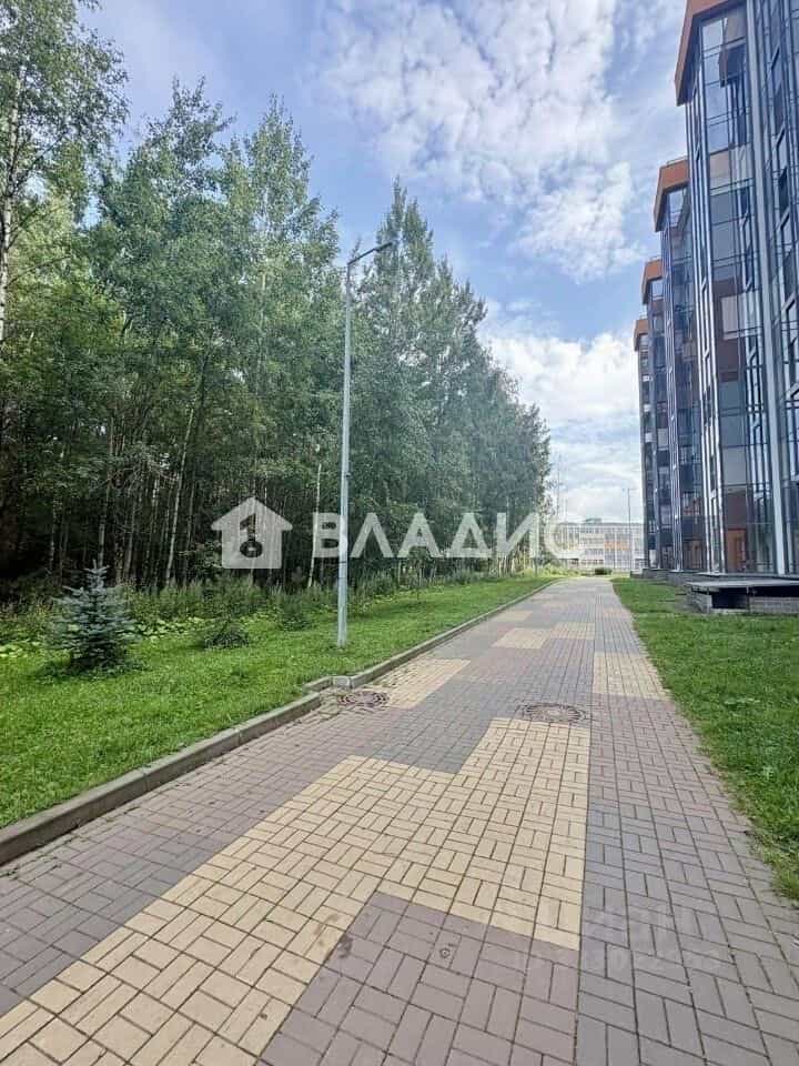 Россия, Ленинградская область, Всеволожский район, Заневское городское поселение, городской посёлок Янино-1, Ясная улица, 16к4, фото 2