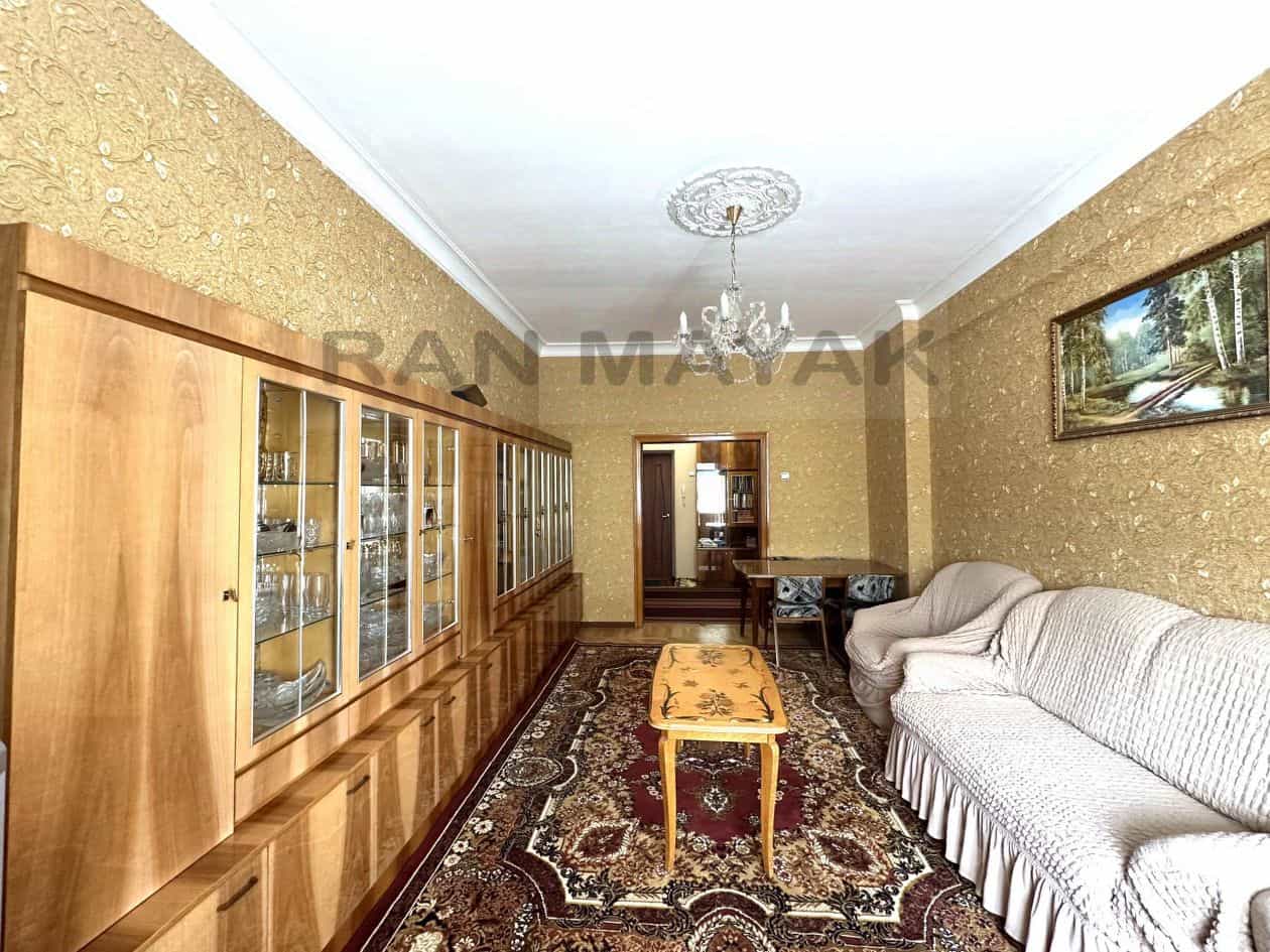 Россия, Республика Адыгея (Адыгея), Майкоп, Краснооктябрьская улица, 32, фото 2