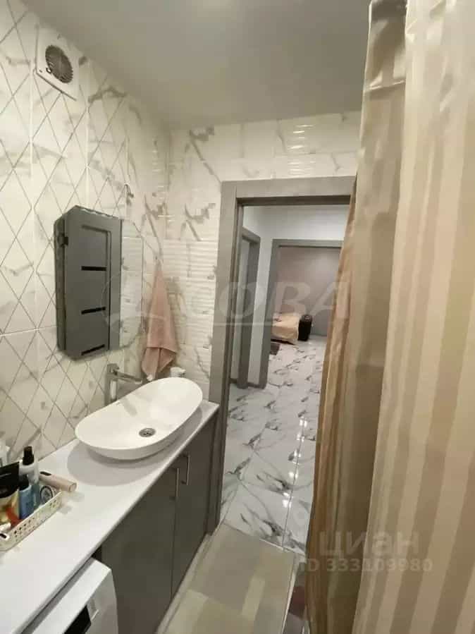 Россия, Курган, жилой район Заозёрный, 7-й микрорайон, 9, фото 7