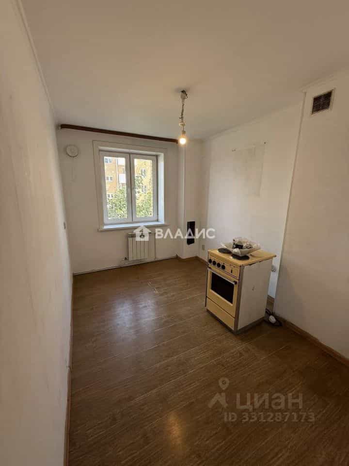Россия, Республика Бурятия, Улан-Удэ, 112-й микрорайон, 28, фото 5